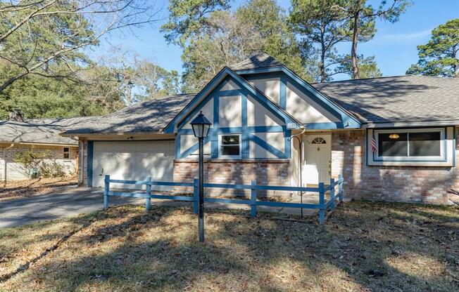 2115 OAK SHRS DR