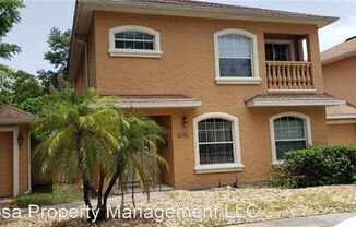 1046 MORRIS AVE # 1046