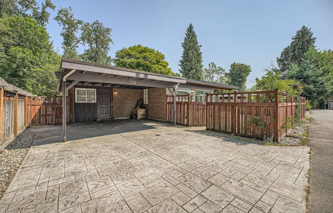 Ideally Located 3 Bed 2 Bath Lake Forest Park Home w/ Fenced Yard!