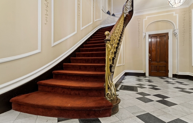 127 BEACON ST
