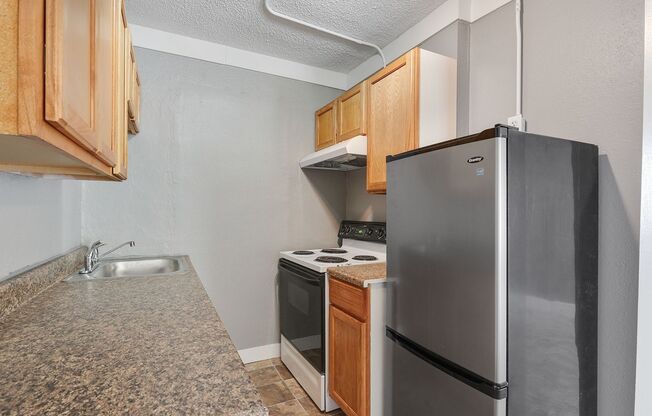 1 bed, 1 bath, 600 sqft, $775