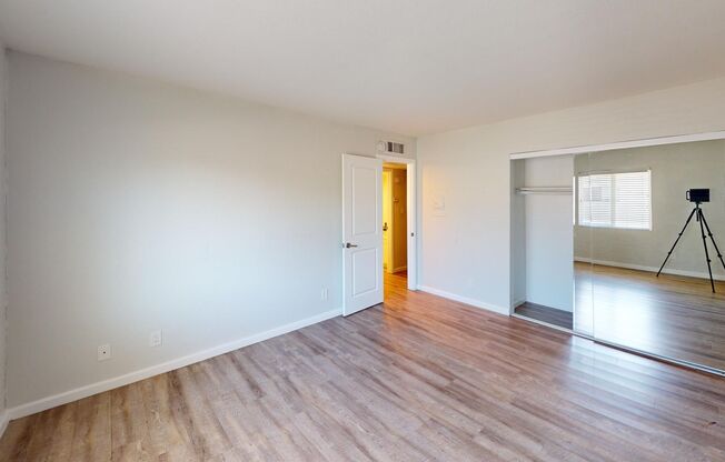 2 beds, 1 bath, 900 sqft, $1,390, Unit 25