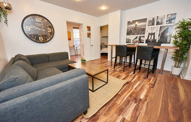 3 beds, 1 bath, 1,100 sqft, $8,750, Unit 2F