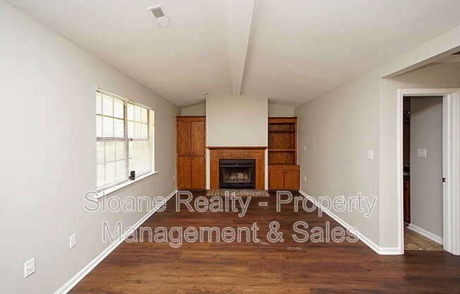 7616 VALLEYVIEW CIR