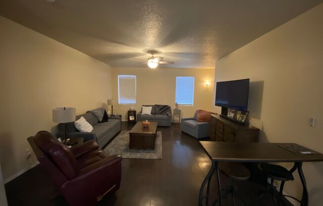 3 beds, 2 baths, 1,874 sqft, $2,200, Unit 209 Landing Trail NE