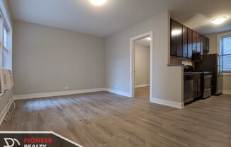 701 W BROMPTON LN