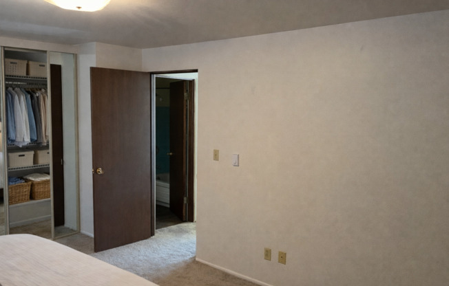 Fountain Court Apartments