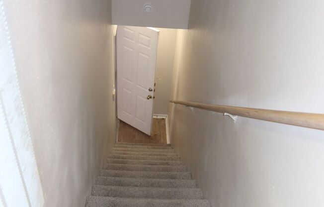1 bed, 1 bath, $1,295, Unit Unit 825