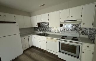 2 beds, 1 bath, $850, Unit 1855 Apt 7