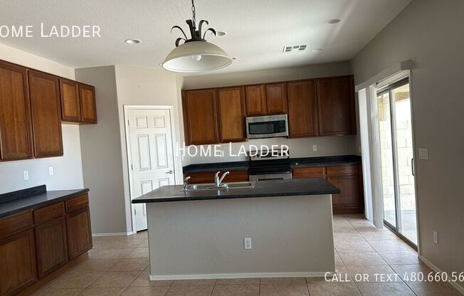 4703 S 99 DR