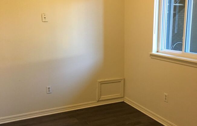 1 bed, 1 bath, 550 sqft, $775, Unit 23