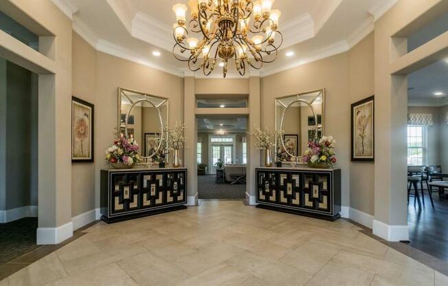 1012 FREEPORT DR