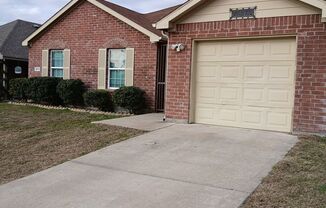 3 beds, 2 baths, $1,800