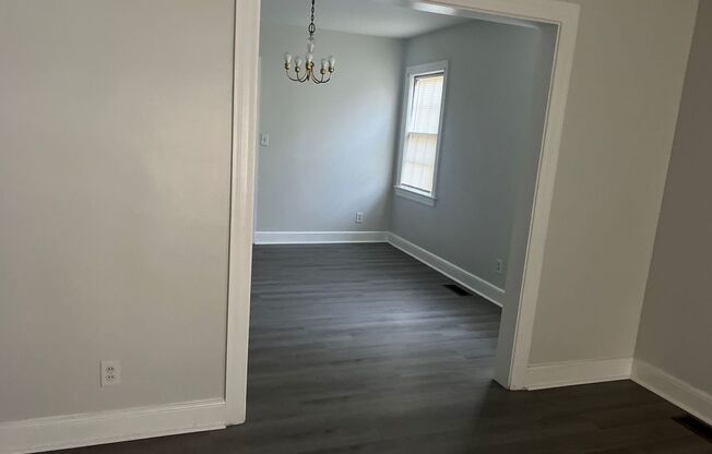 3 beds, 1 bath, $1,200