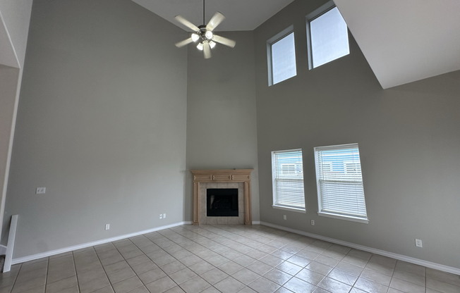 15505 PALMIRA AVE