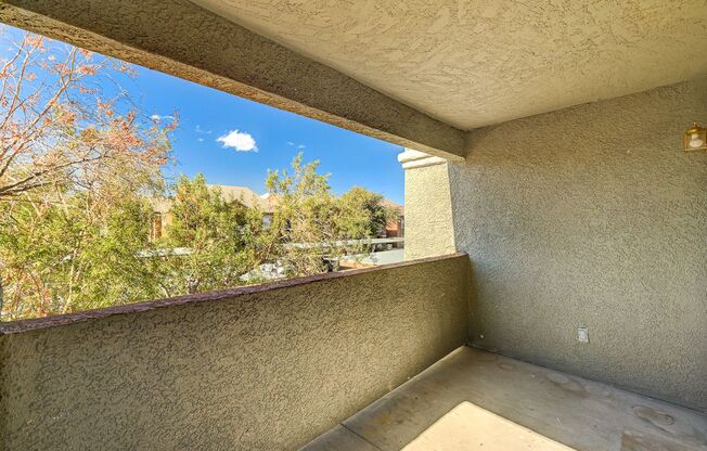 2 beds, 2 baths, $1,495, Unit BUILDING 12