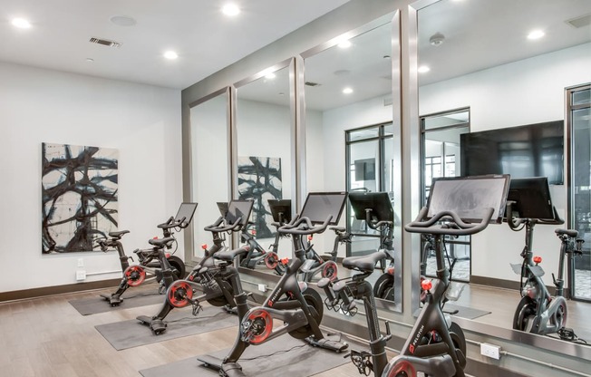 Fitness Center with Peloton Spin Room at Windsor CityLine, 75082,TX