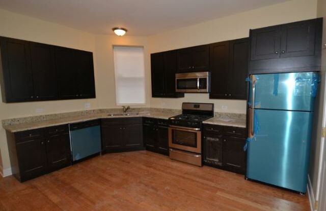1738 HURON