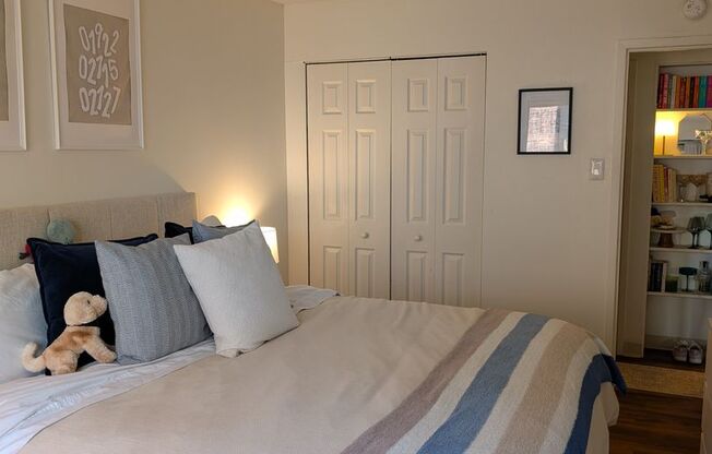 1 bed, 1 bath, 570 sqft, $3,000, Unit 1206