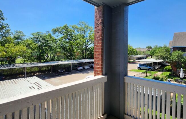 1 bed, 1 bath, 802 sqft, $1,525, Unit 521-u