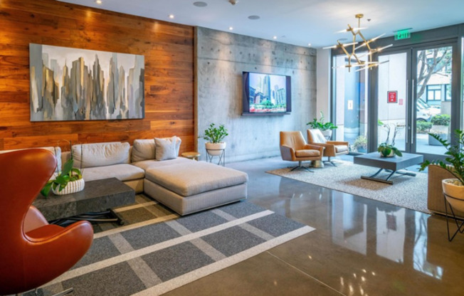 Modern 1-Bedroom Loft in the Heart of South Park, Downtown LA