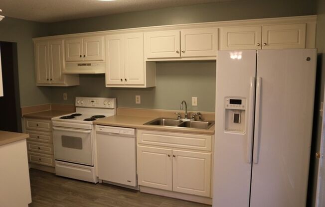 Town House For Rent in Augusta!
