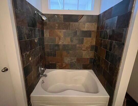 Studio, 1 bath, 2,030 sqft, $3,500, Unit 103