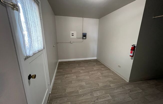 2 beds, 1 bath, 863 sqft, $1,450