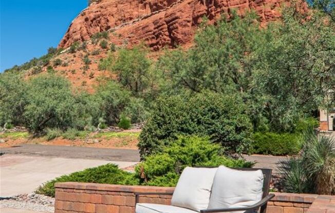 Gorgeous, renovated, fully furnished, Sedona VOC rental - 6 months to one year or longer