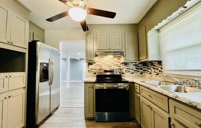 3 beds, 2 baths, $1,500