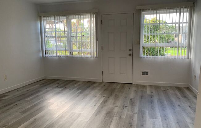 Cute and Cozy Unit in Loma Heights