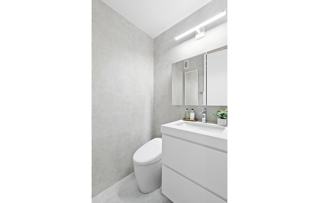 1 bed, 1.5 baths, 828 sqft, $5,500, Unit 16G