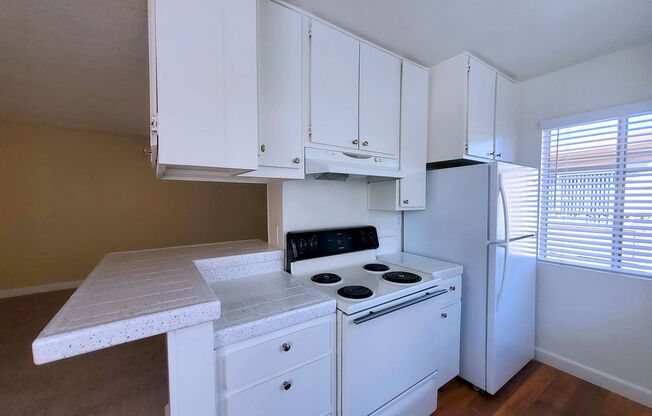 1 bed, 1 bath, $1,995