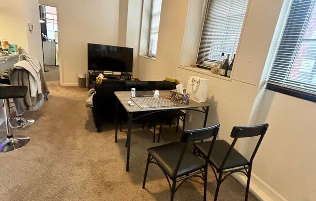 1 bed, 1 bath, 600 sqft, $1,649, Unit 223