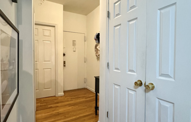 1 bed, 1 bath, 600 sqft, $2,550, Unit 5