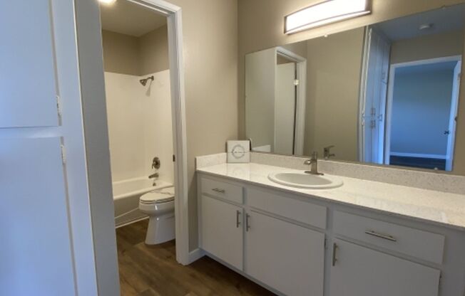 1 bed, 1 bath, 615 sqft, $2,450, Unit 29