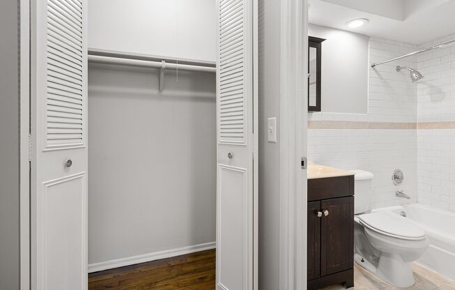 Studio, 1 bath, 447 sqft, $1,575, Unit 413