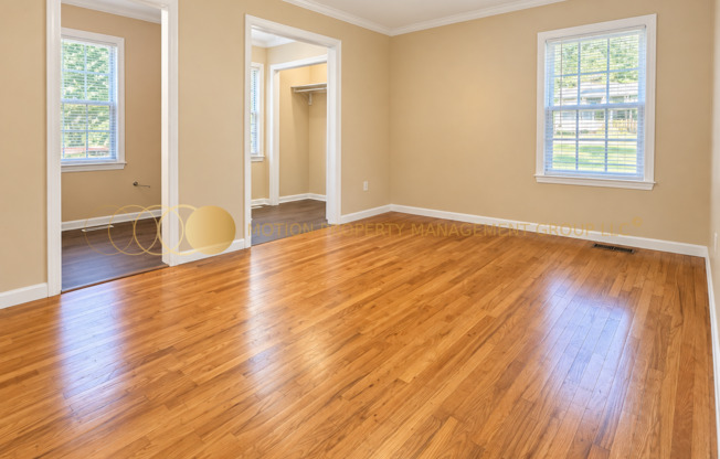 Charming Home with Spacious Living and a Convenient Cleveland Location!