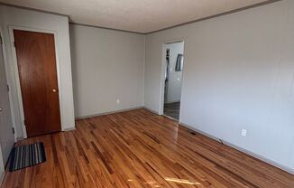 3 beds, 1 bath, $1,750