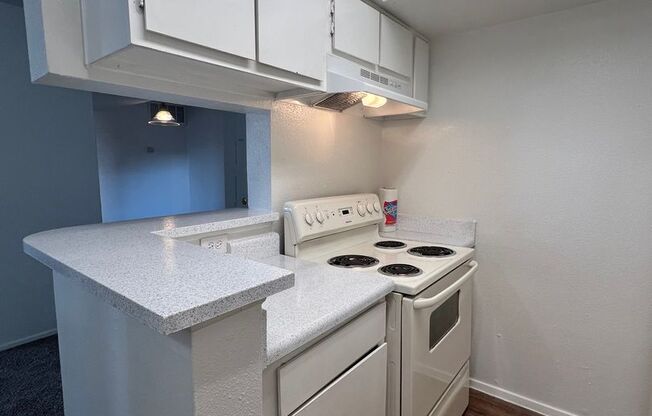2 beds, 2 baths, 996 sqft, $1,179, Unit 13-079