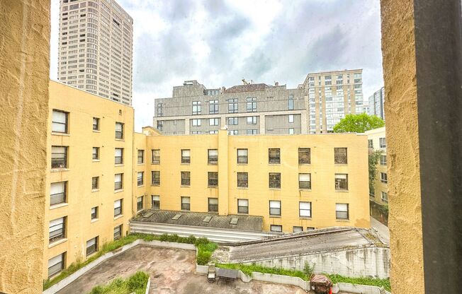 1 bed, 1 bath, 514 sqft, $1,595, Unit 403