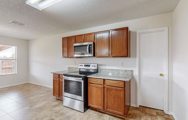 3 beds, 2 baths, $2,045