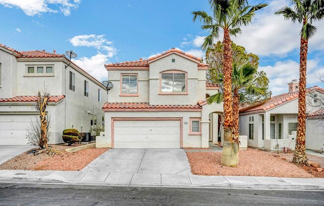 Beautiful Summerlin Hills Two Story 4 Bedroom!
