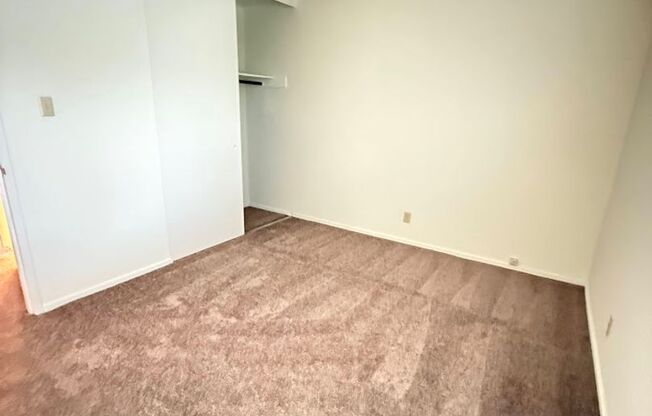 2151 CARLMONT DRIVE