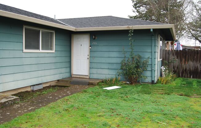 2 Bedroom 1 Bath Newberg in Newberg OR