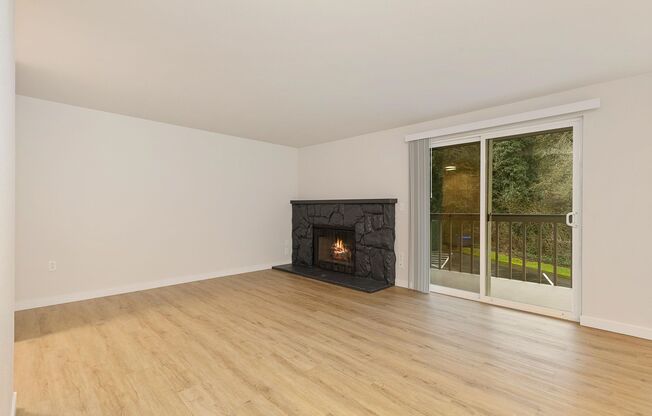 2 beds, 2 baths, 1,092 sqft, $2,995, Unit 37