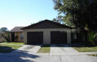 2/2 Duplex For Rent at 3250 Split Willow Drive Orlando, FL 32808