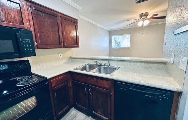 Studio, 1 bath, 500 sqft, $795, Unit 114
