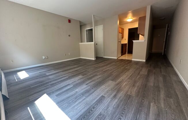 1 bed, 1 bath, $1,195, Unit 104