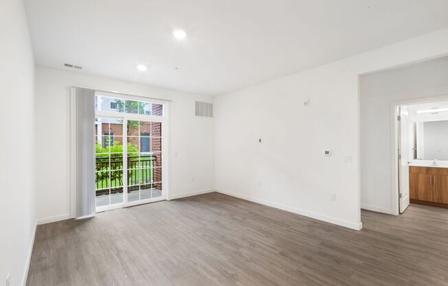 2 beds, 2 baths, 1,167 sqft, $2,950, Unit 434